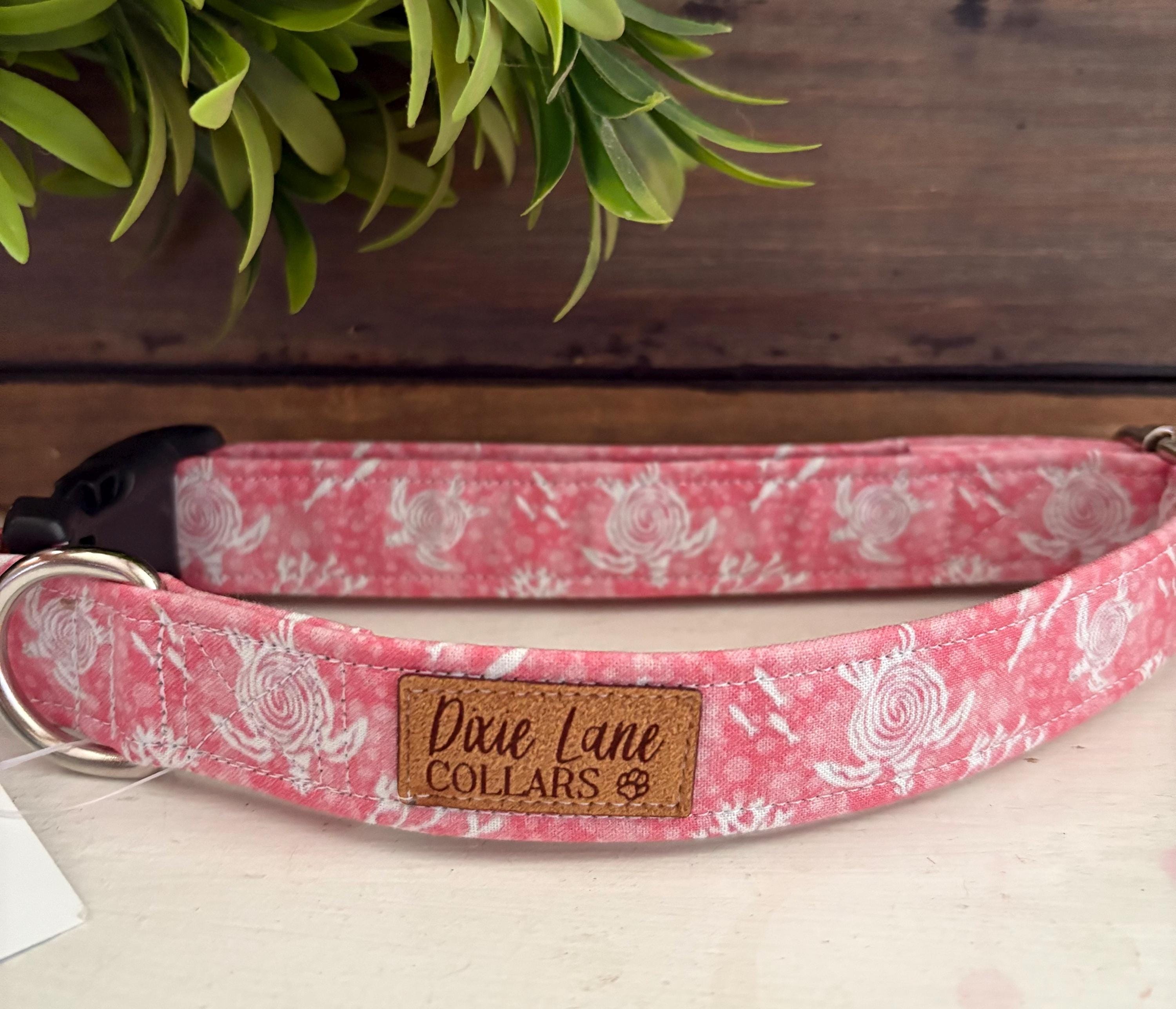 Pink Sea Turtles Dog Collar