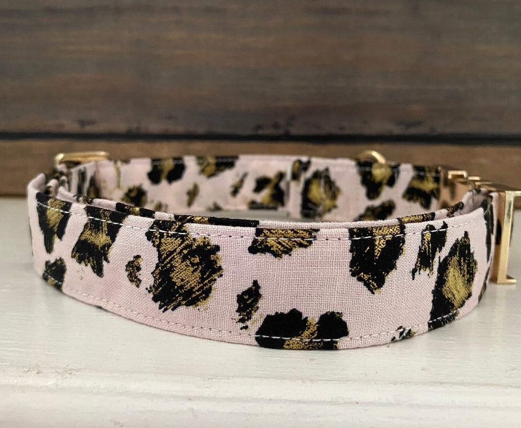 Pink Cheetah Print Dog Collar