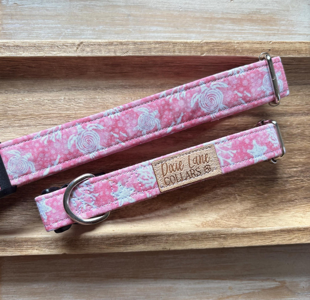 Pink Sea Turtles Dog Collar