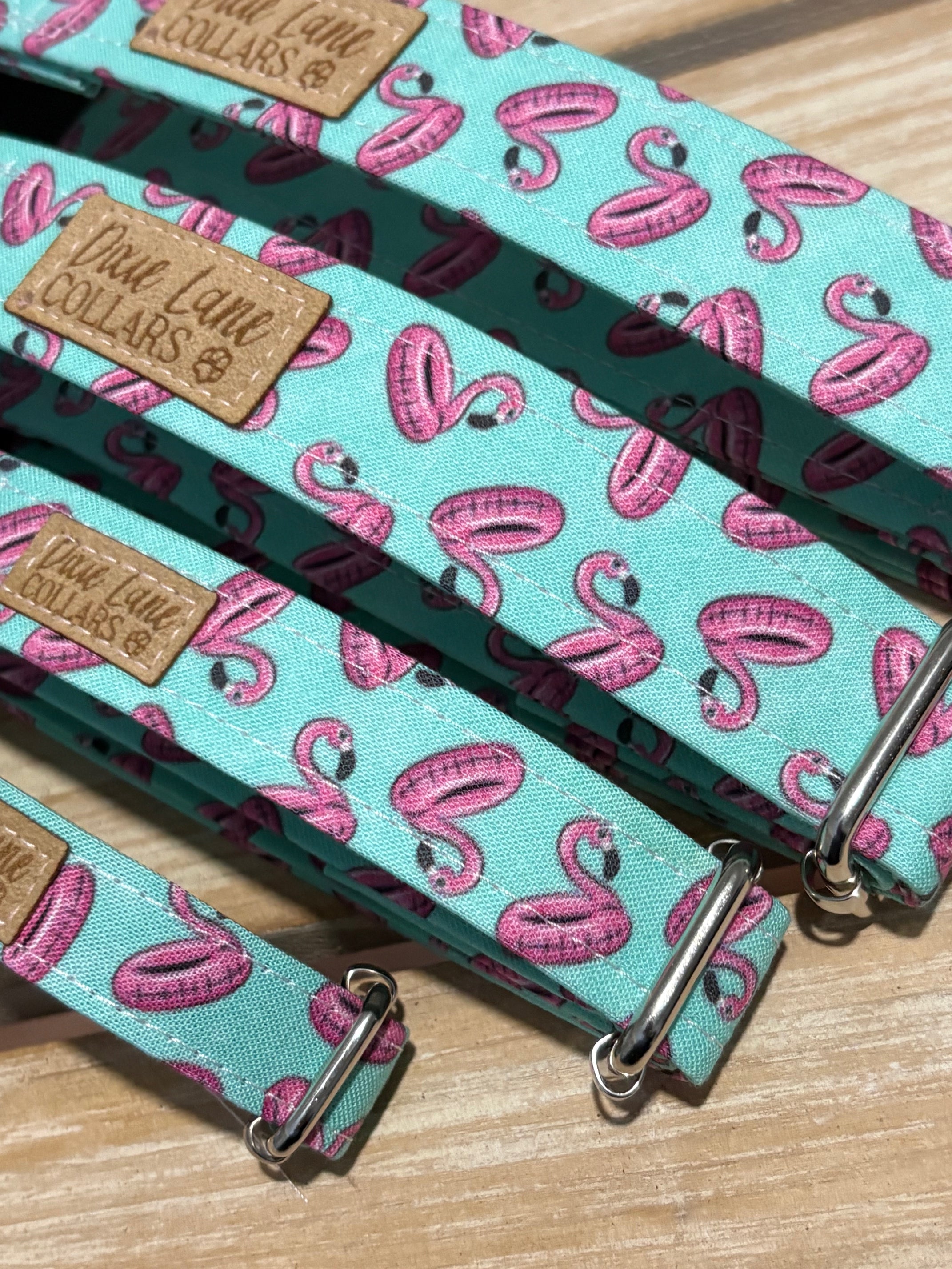 Flamingo Floats Dog Collar