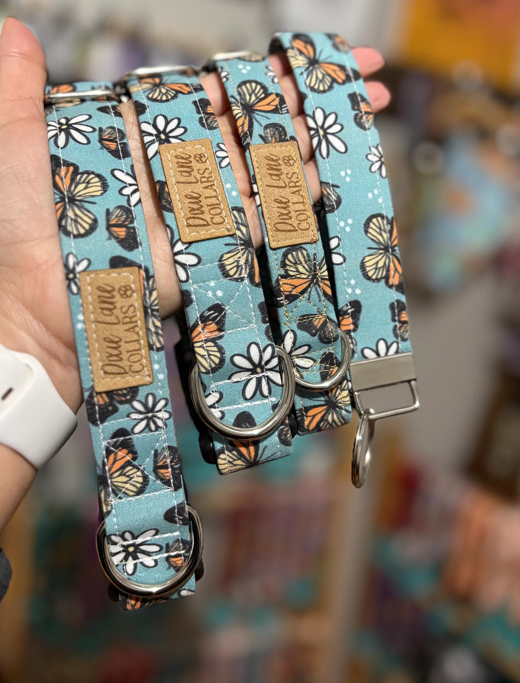 Monarch Butterflies and Daisies Dog Collar