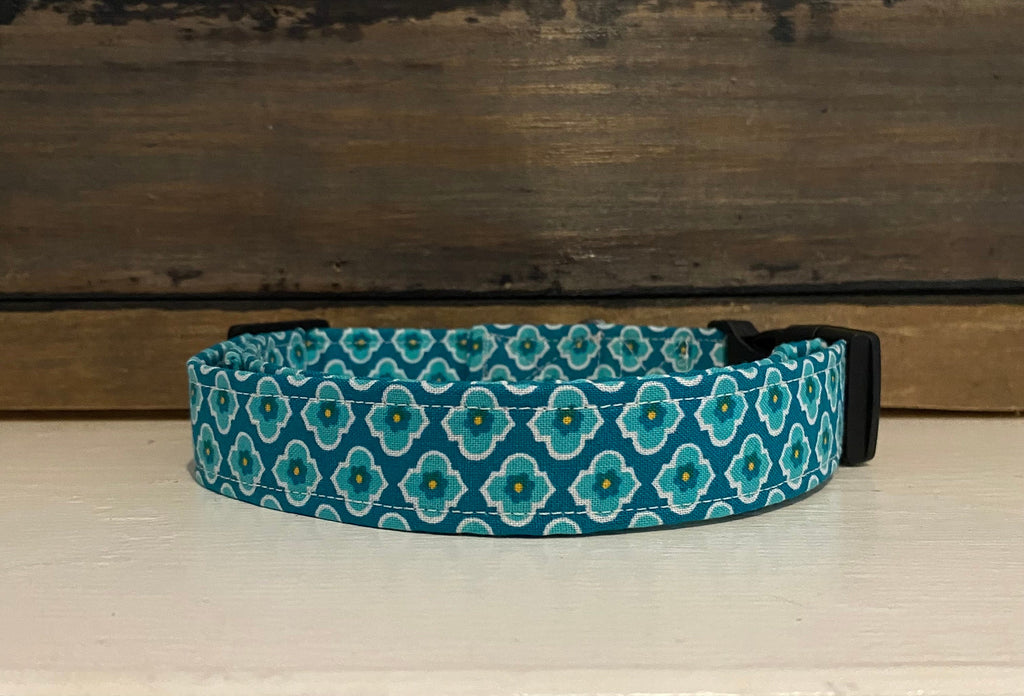 Teal Medallion Floral Print Dog Collar
