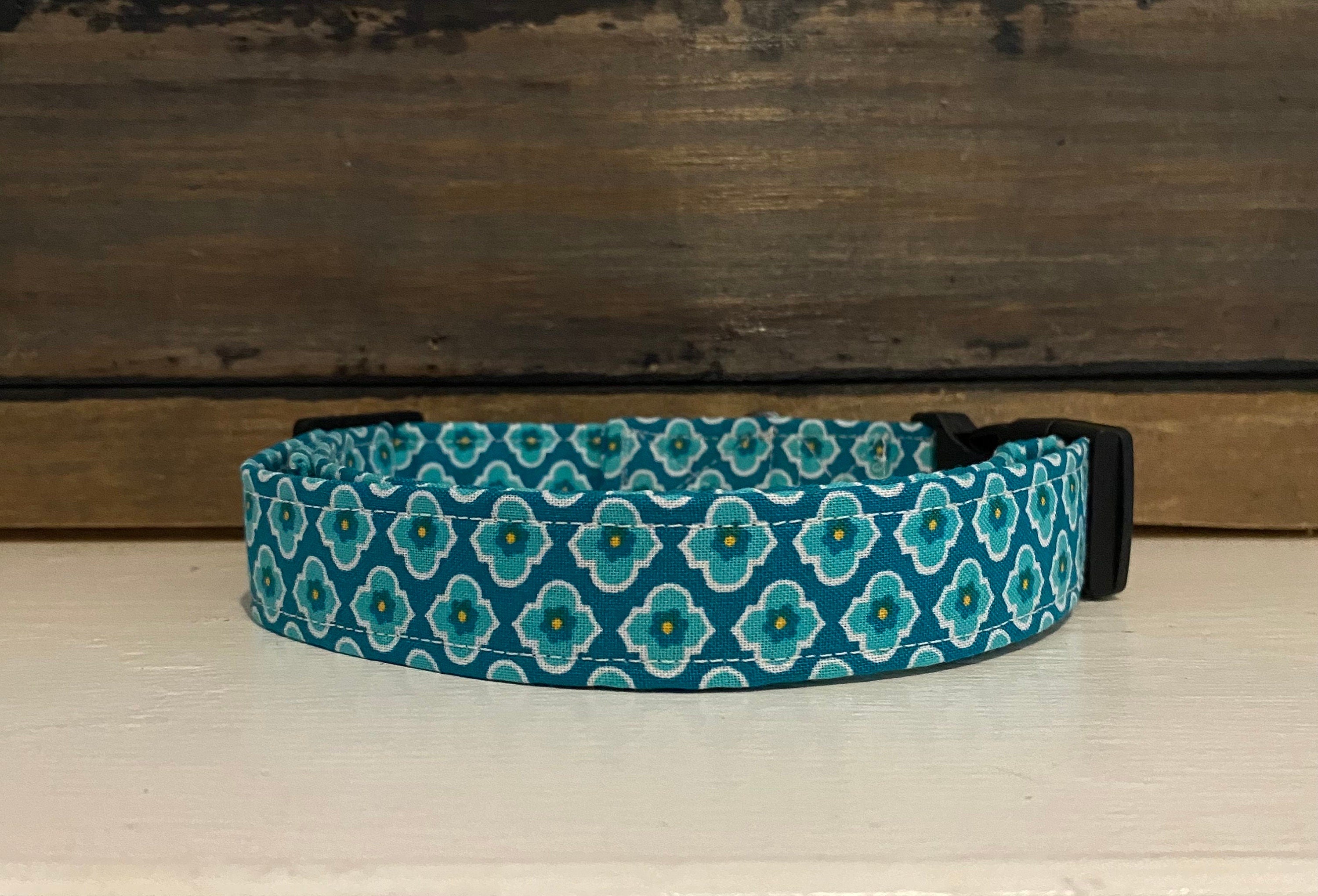 Teal Medallion Floral Print Dog Collar
