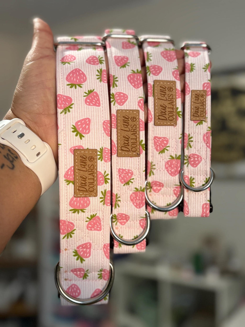 Pink Strawberry Toss Dog Collar