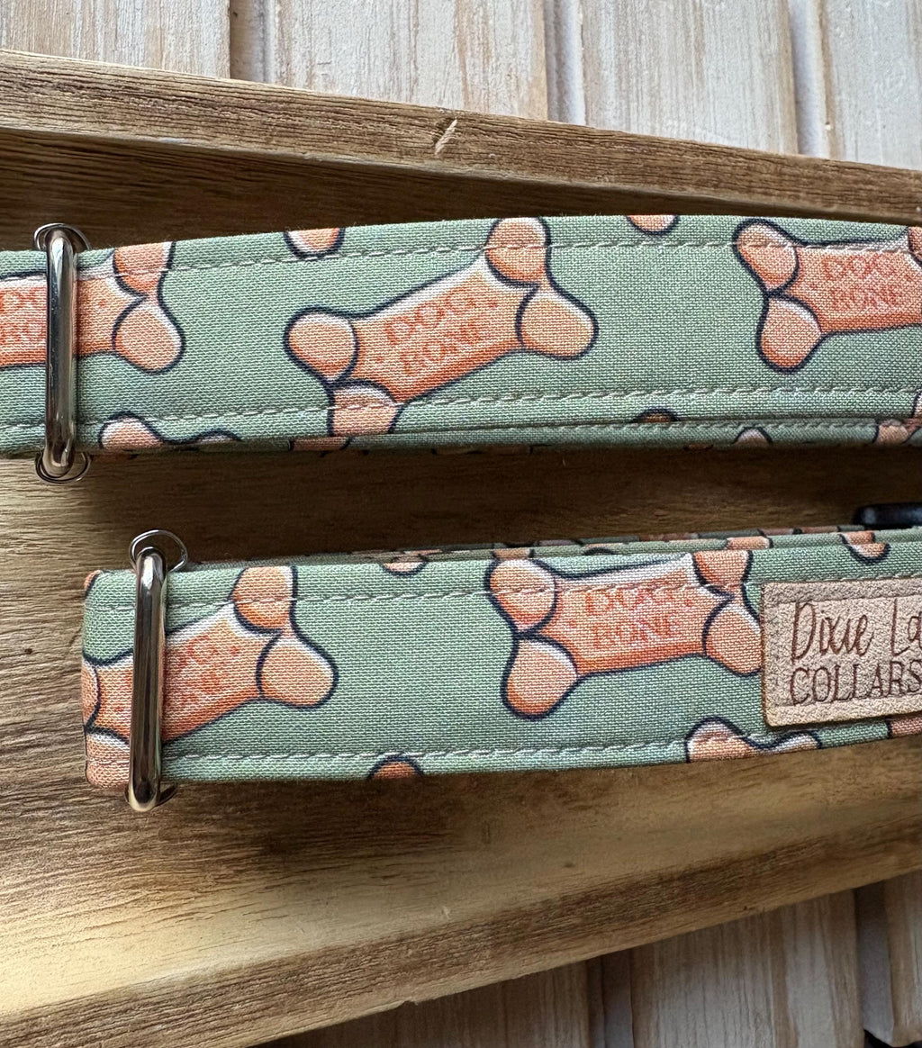 Green Dog Bone Collar