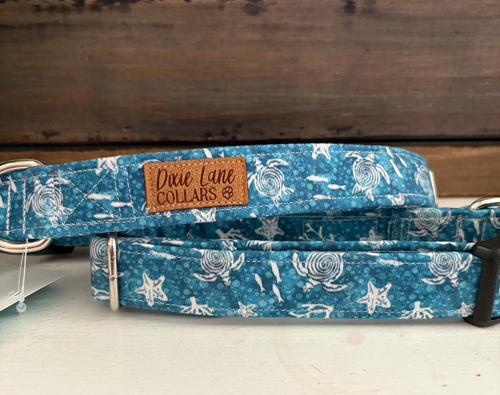 Sea Turtles on Blue Dog Collar