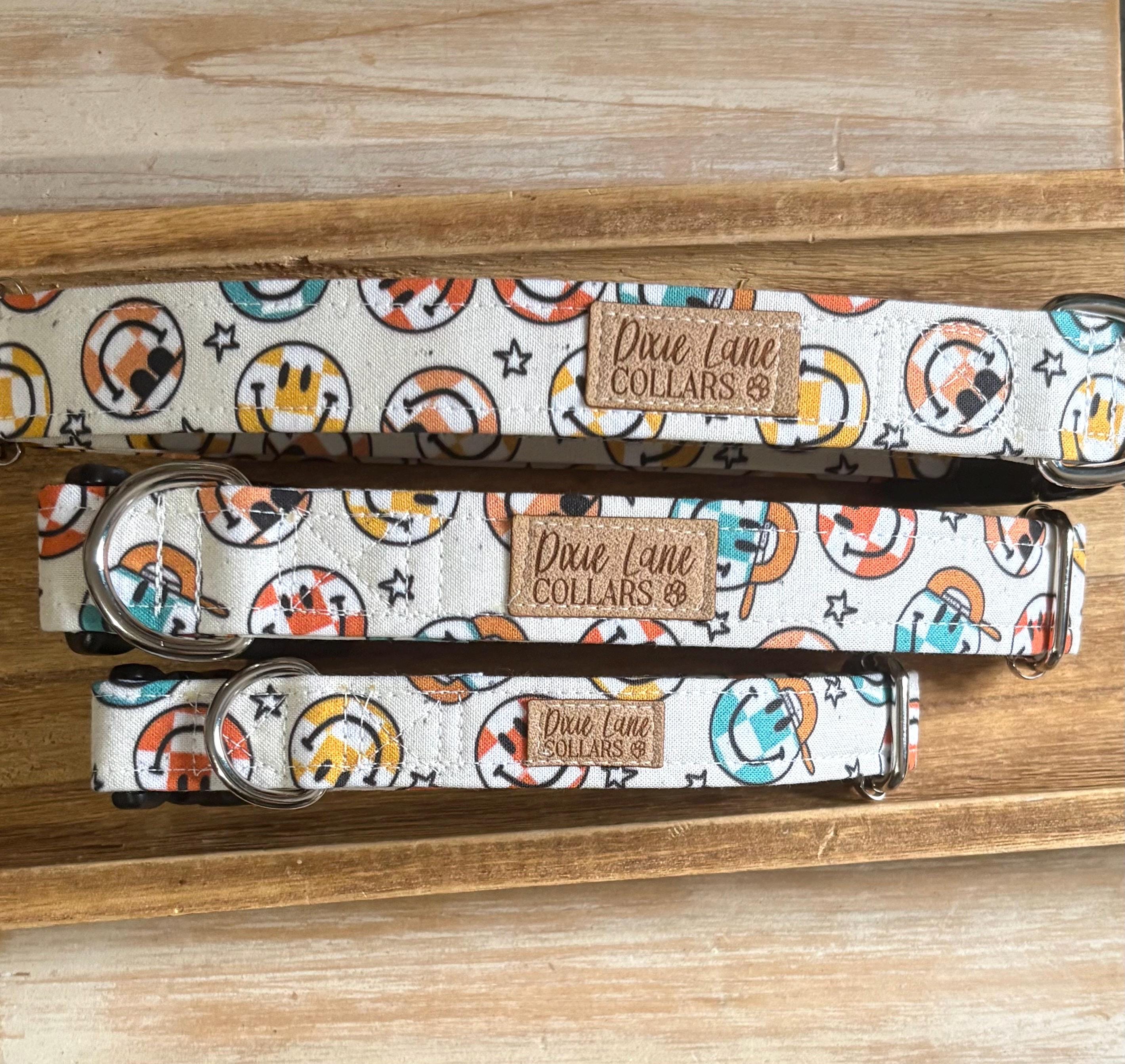 Checkered Smiley Face Dog Collar